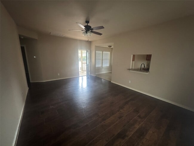 Building Photo - 10604 Royal Adrian Dr