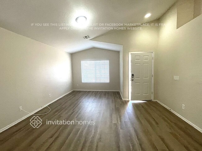 Building Photo - 1815 N 120th Dr