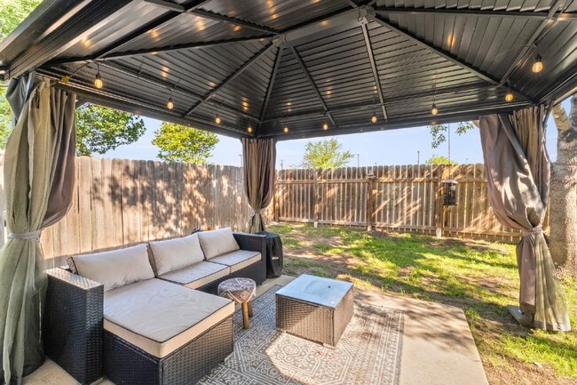 Foto del edificio - 2 Bedroom, 1 Bath Home on a Cul-de-Sac in Horizon Pointe