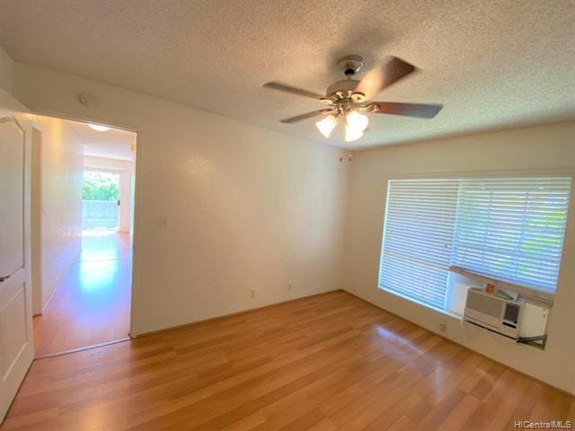 Building Photo - 403 Mananai Pl