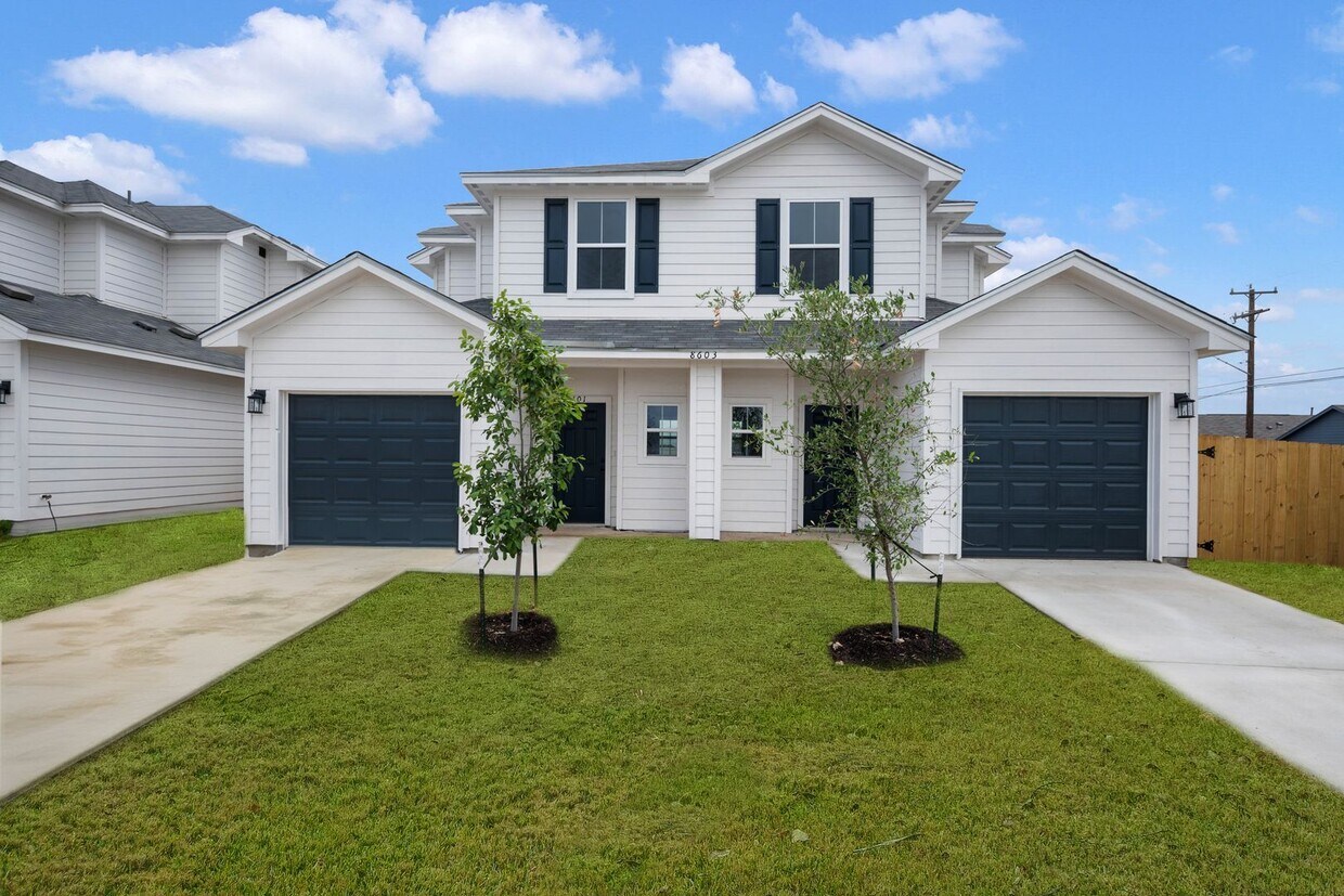 Foto principal - 8614 Valentina Wy