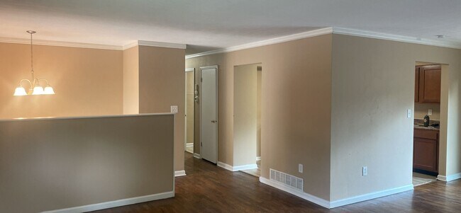Building Photo - 218 Ridgecrest Dr