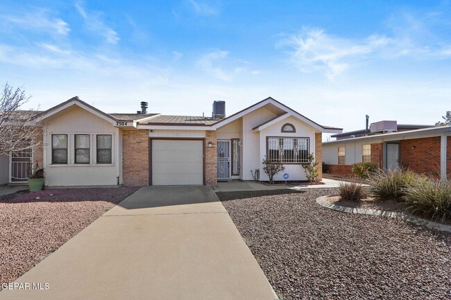 Building Photo - 3504 Blue Grove Ln
