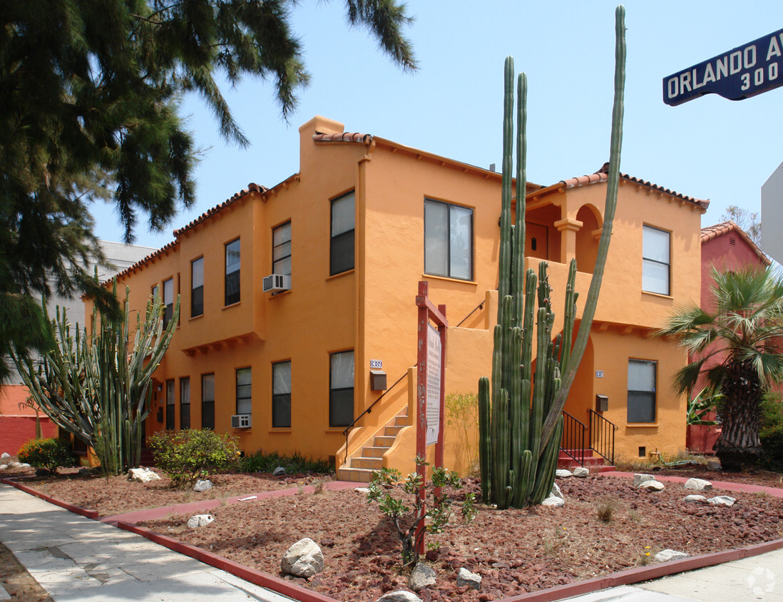 Primary Photo - Orlando Pueblo