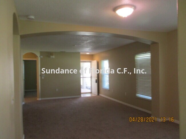 Building Photo - Osceola County