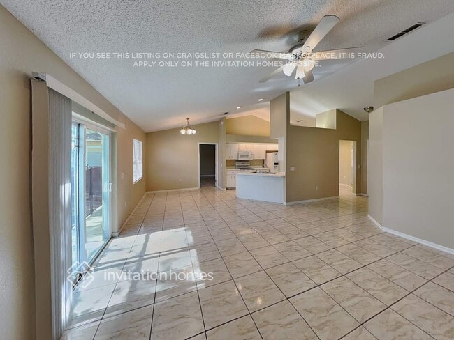 Foto del edificio - 130 Thousand Oaks Blvd