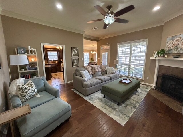 Building Photo - 1811 Gray Stone Dr