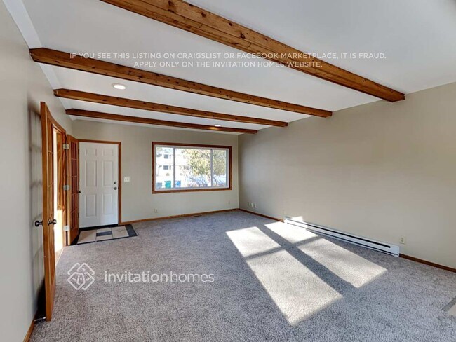 Foto del edificio - 2944 Albert St N