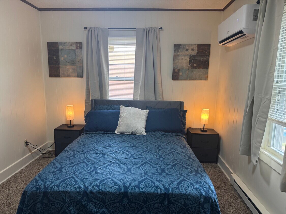 Foto principal - 237 S Maple Ave