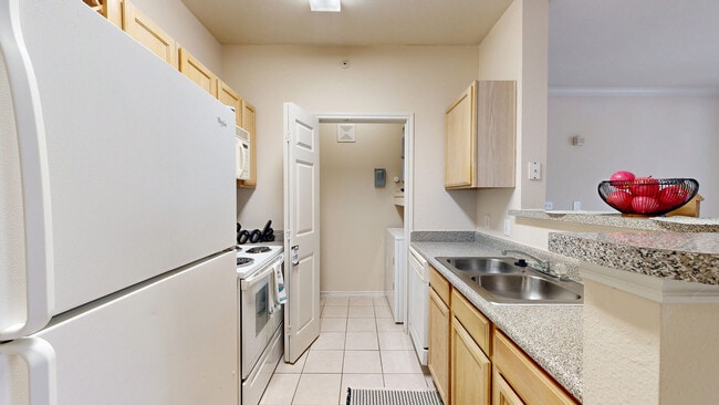 Interior Photo - Lakeline Villas