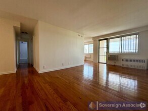 Building Photo - 40 E Sidney Ave