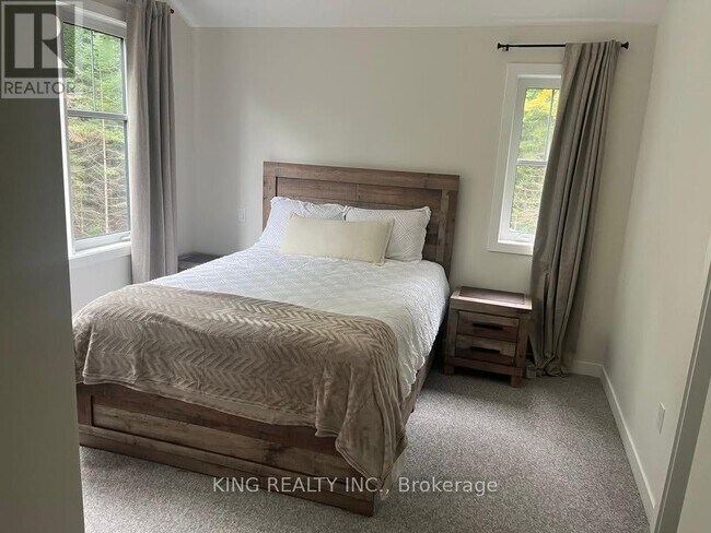 Photo du bâtiment - 1011 Kingsridge Ct
