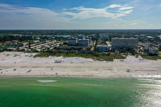 Foto del edificio - Seasonal/short term 2/2 Siesta Key condo w...