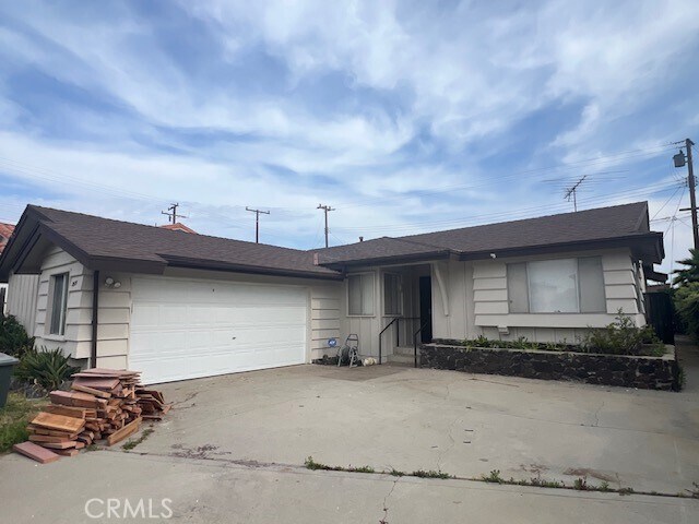 Foto principal - 2373 231st St