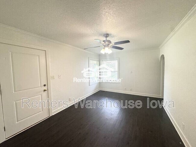 Foto del edificio - 6803 SW 16th St