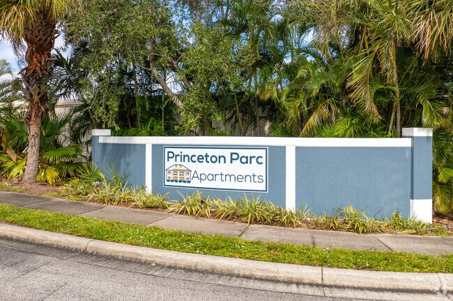 Building Photo - Princeton Parc