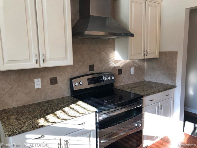 Foto del edificio - 32441 W Wayburn St
