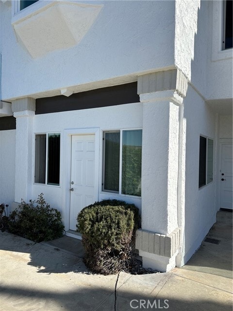 Primary Photo - 33536 Valle Rd