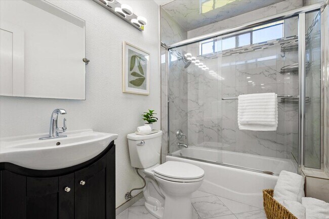 Foto del edificio - 102 Vineyard Cir