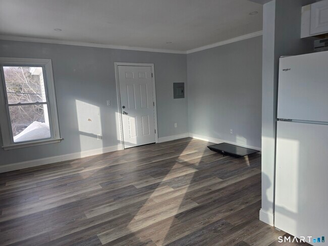 Foto del edificio - 73 Meridian St