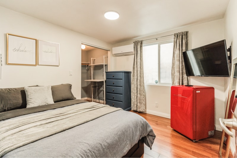 Photo - 1519 W 37th Pl (Los Angeles, CA)