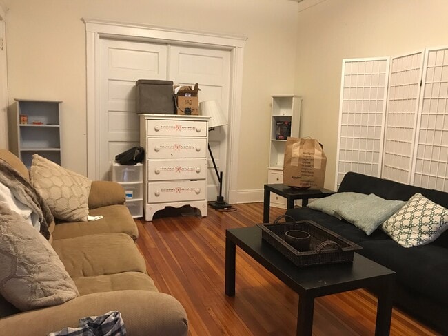 Building Photo - 11 Mt Hood Rd