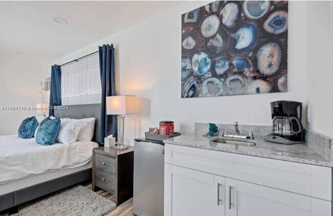 Foto del edificio - 924 NE 7th St