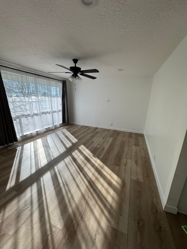 Foto del edificio - 7 E Diamond St