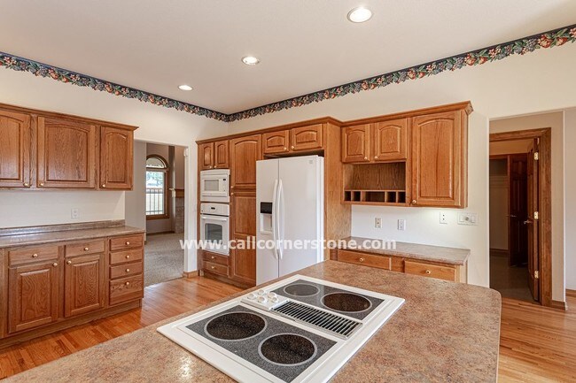Building Photo - 2145 Paseo Del Oro - 1