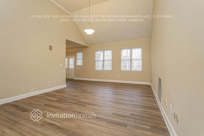 Building Photo - 102 Shenandoah Way