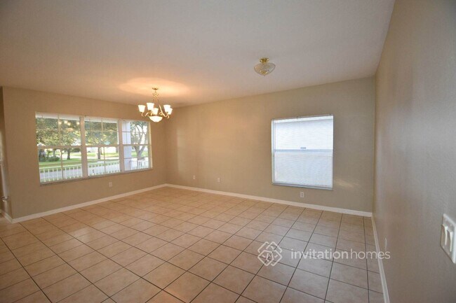 Building Photo - 6731 Cambridge Park Dr