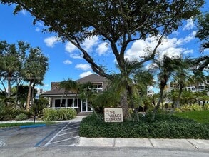 Building Photo - 7850 Camino Real