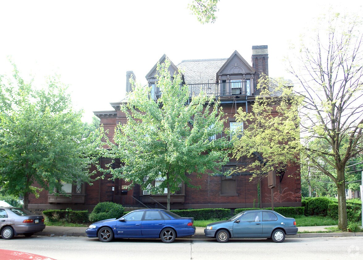 301303 N Neville St, Pittsburgh, PA 15213 301303 N Neville St