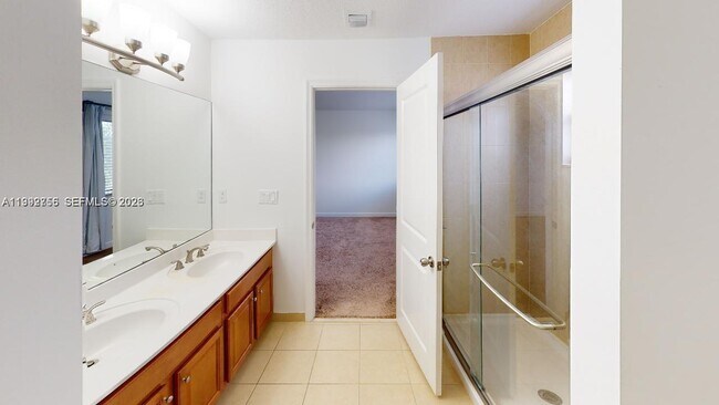 Foto del edificio - 460 NE 194th Terrace