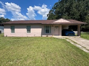 Building Photo - 14175 SE 45th Ct
