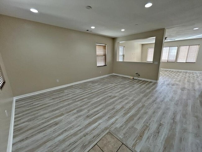 Building Photo - 15157 Goshen Ct