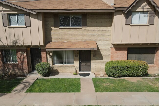Foto del edificio - 6729 N 44th Ave