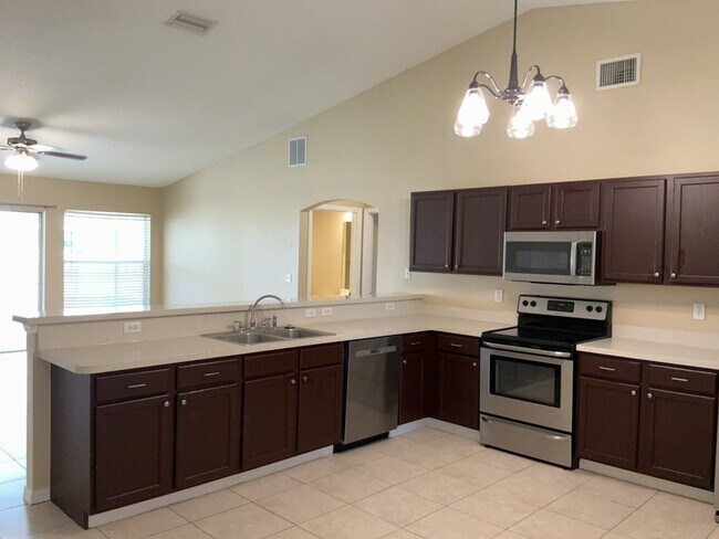 Foto del edificio - 2538 SW Dawn St