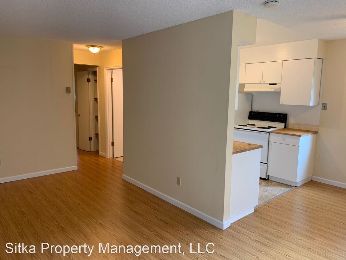 Foto principal - 3212 SE 9th Ave