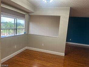 Building Photo - 7430 Lake Breeze Dr