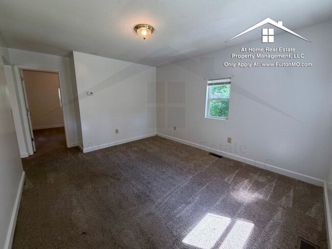 Building Photo - 1514 Monroe St