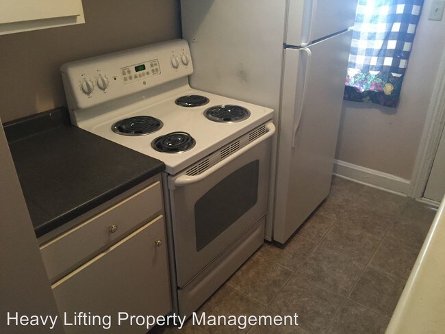 Foto del edificio - 3 br, 1 bath House - 501 1/2 Hamilton St