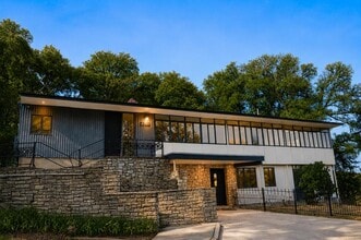 Building Photo - 2410 Pemberton Pkwy