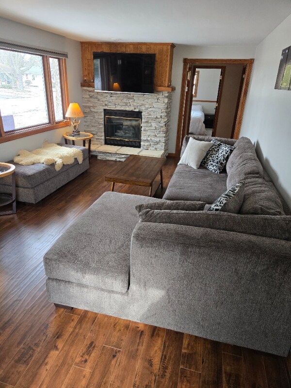 Foto del edificio - 1623 Jay Ln