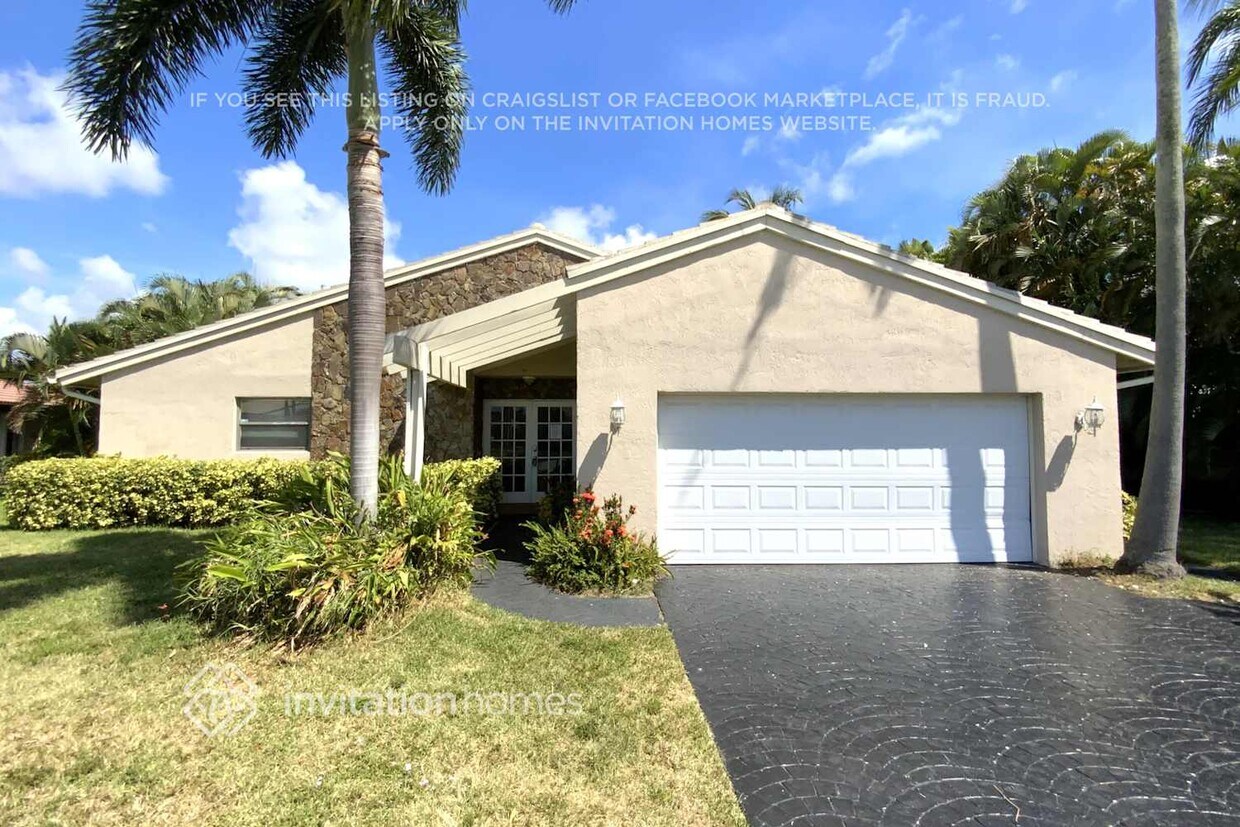 Primary Photo - 7045 NW 3rd Ave