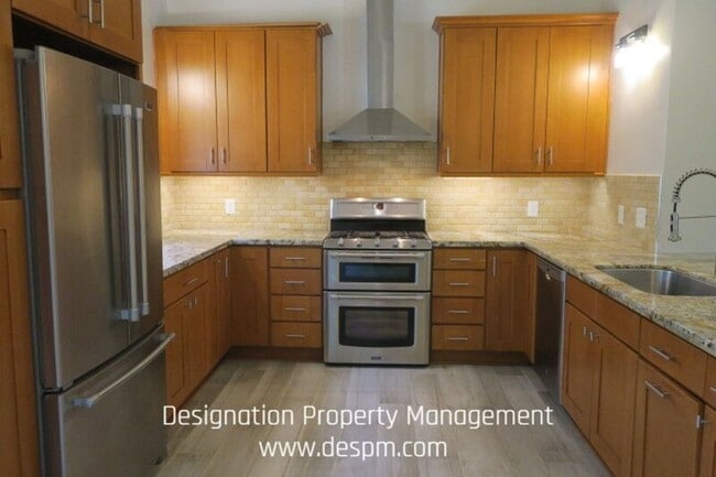 Foto del edificio - 2446 Olive Ave