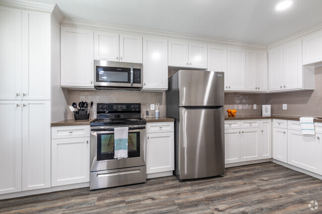 Interior Photo - Abode Living at 8th Avenue North