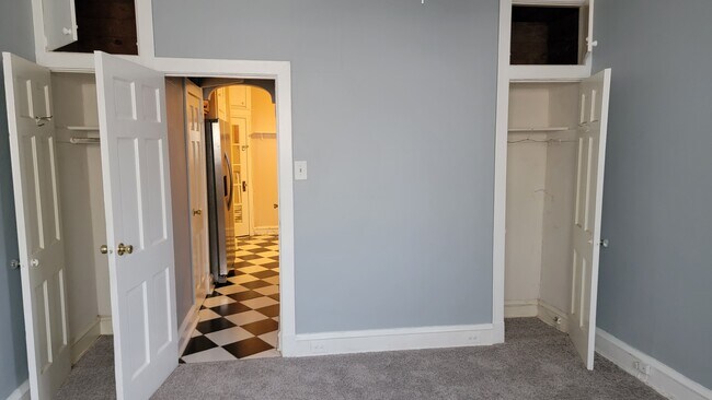 Building Photo - 7077 Forrest Ave