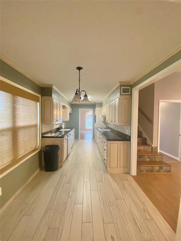 Building Photo - 1532 Marshall Woods Dr