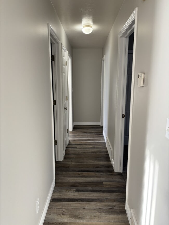 Foto del edificio - 405 W 375 N